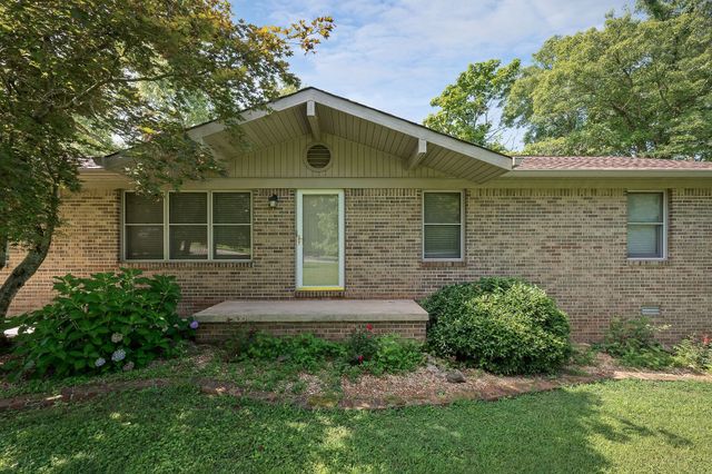 207 Sugar Hill Dr, Sparta, TN 38583