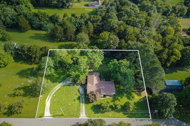 207 Sugar Hill Dr, Sparta, TN 38583