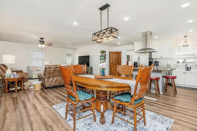 207 Sugar Hill Dr, Sparta, TN 38583