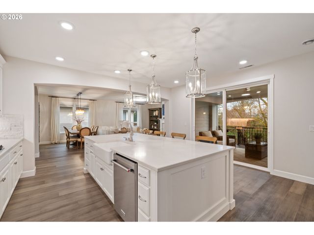 4024 S WINERY Way, Ridgefield, WA 98642