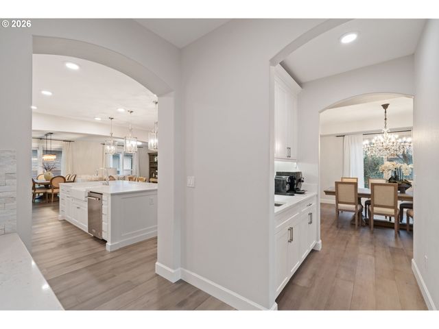 4024 S WINERY Way, Ridgefield, WA 98642