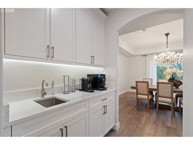 4024 S WINERY Way, Ridgefield, WA 98642