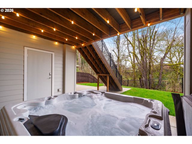 4024 S WINERY Way, Ridgefield, WA 98642