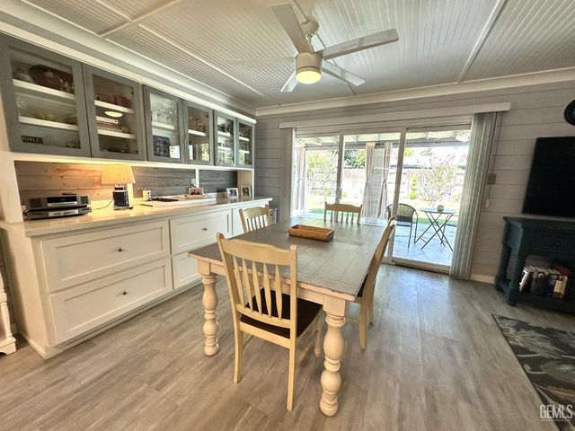 204 Bermuda Street, Bakersfield, CA 93309