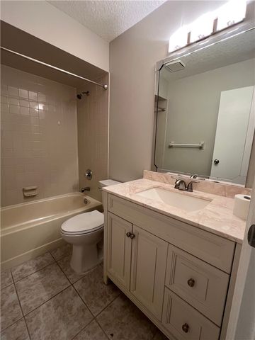 1018 Landsdowne Drive, Sebastian, FL 32958