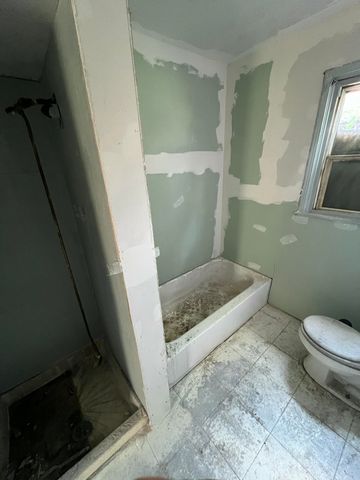 1121 E 19th Avenue, Gary, IN 46407