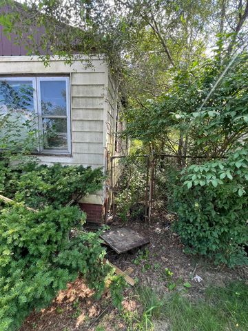 1121 E 19th Avenue, Gary, IN 46407