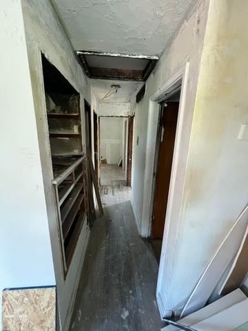 1121 E 19th Avenue, Gary, IN 46407