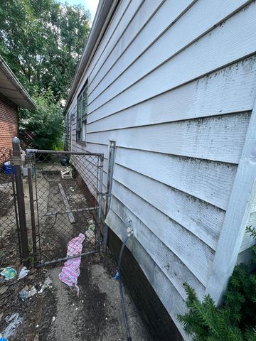 1121 E 19th Avenue, Gary, IN 46407