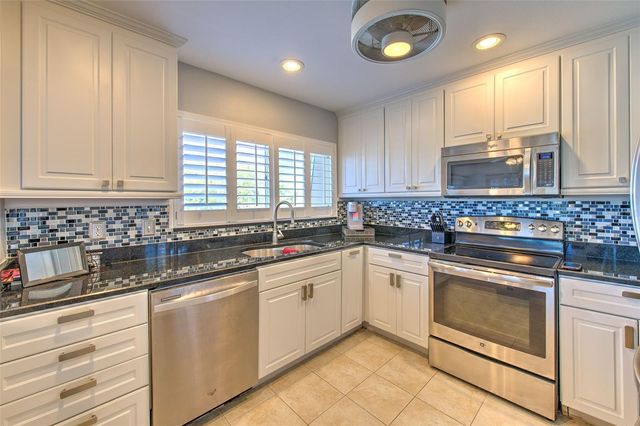 1008 APOLLO BEACH BOULEVARD 201, Apollo Beach, FL 33572