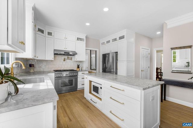 3664 PERTHSHIRE CT, Keswick, VA 22947