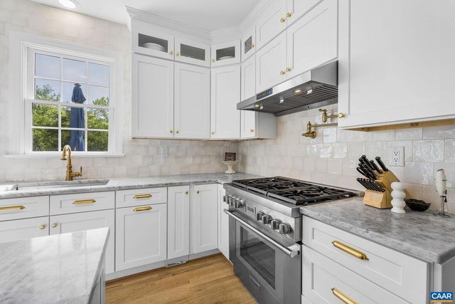 3664 PERTHSHIRE CT, Keswick, VA 22947