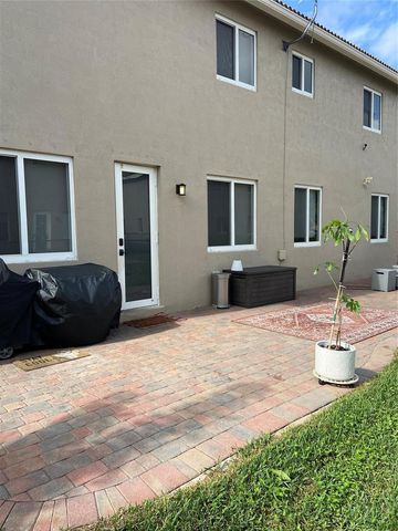 20439 NW 9th Court, Miami, FL 33169
