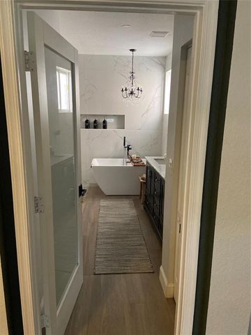 20439 NW 9th Court, Miami, FL 33169