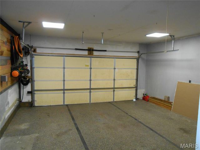 4605 Maryville Road, Granite City, IL 62040