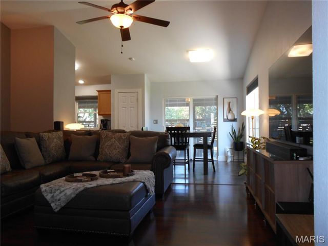 4605 Maryville Road, Granite City, IL 62040