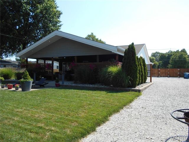 4605 Maryville Road, Granite City, IL 62040