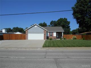 4605 Maryville Road, Granite City, IL 62040