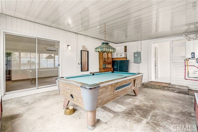 1912 N Vagedes, Fresno, CA 93705