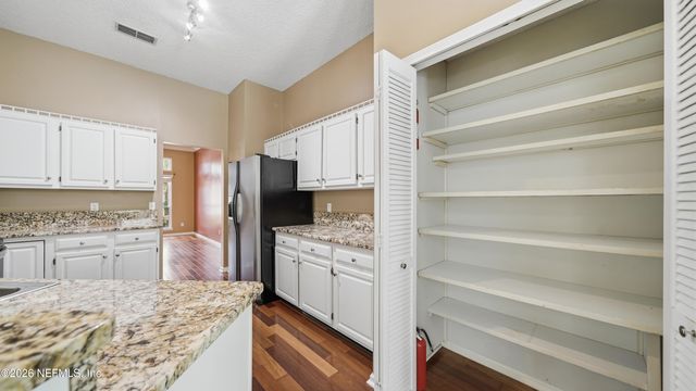 3242 JUPITER HILLS Drive, Jacksonville, FL 32225
