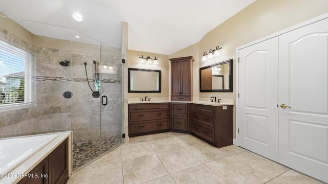 3242 JUPITER HILLS Drive, Jacksonville, FL 32225