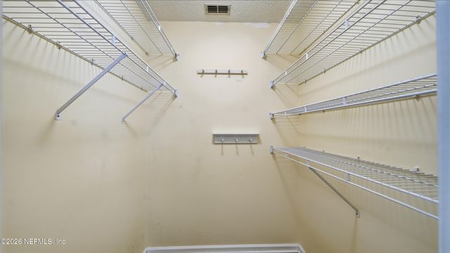 3242 JUPITER HILLS Drive, Jacksonville, FL 32225