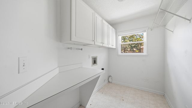 3242 JUPITER HILLS Drive, Jacksonville, FL 32225