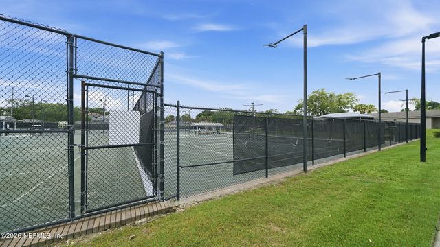 3242 JUPITER HILLS Drive, Jacksonville, FL 32225