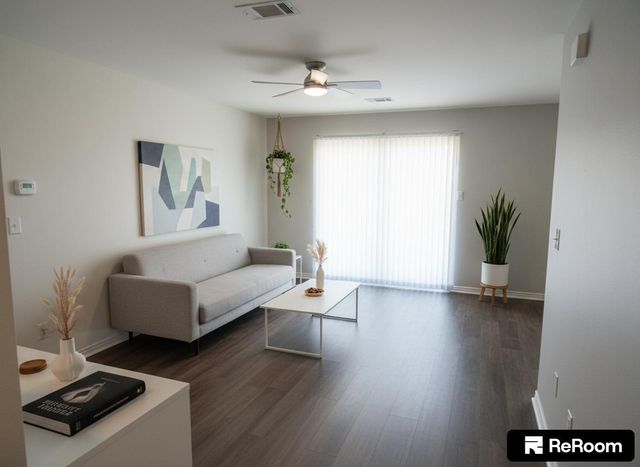 6439 Oaknut Drive, Houston, TX 77088