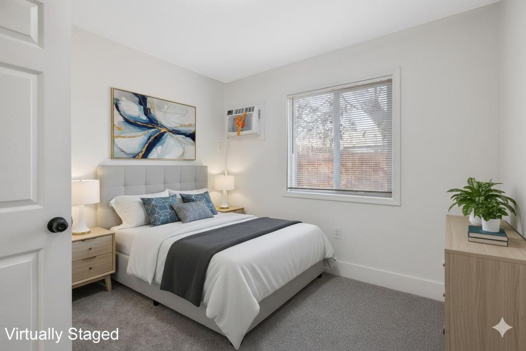 Image 20 of property listing at 12423 407 Avenue, Cutler, CA 93615