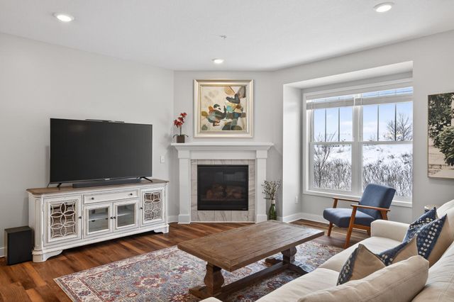 5092 93rd Lane N, Brooklyn Park, MN 55443