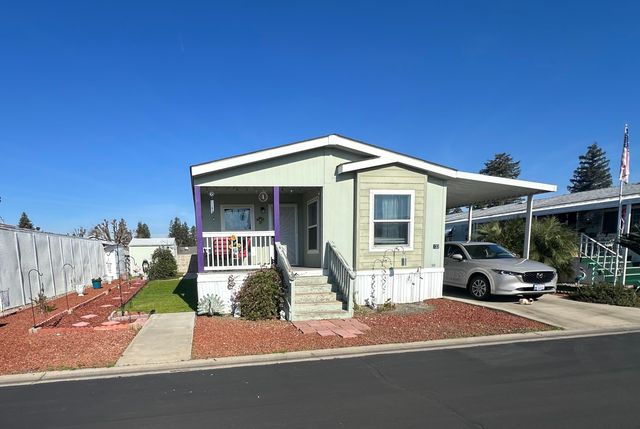 314 N Albert 132, Exeter, CA 93221