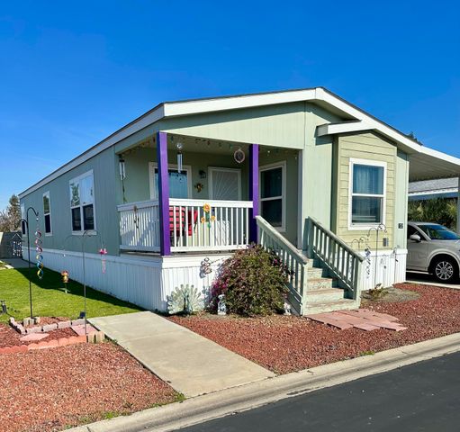 314 N Albert 132, Exeter, CA 93221