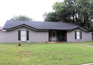 510 Deer Drive, Greenville, TX 75402