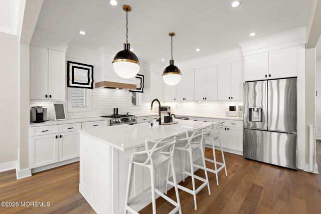 90 Washington Street, Rumson, NJ 07760