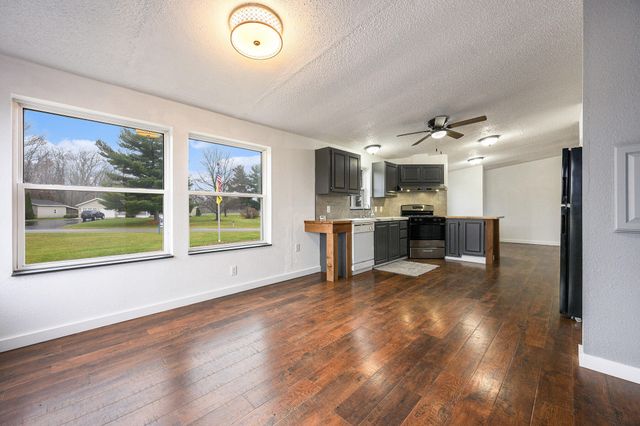 53283 Hemlock Lake Road, Marcellus, MI 49067