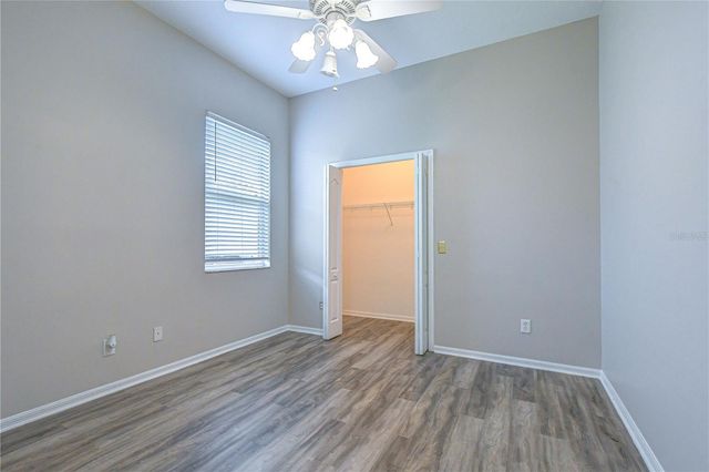 2804 ABBEY GROVE DRIVE, Valrico, FL 33594