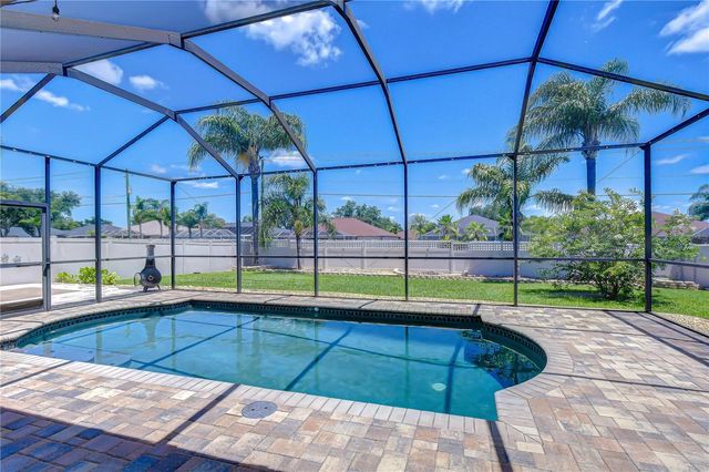 2804 ABBEY GROVE DRIVE, Valrico, FL 33594