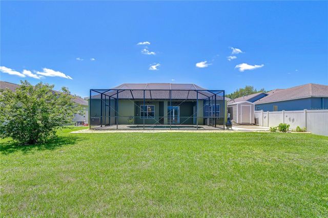 2804 ABBEY GROVE DRIVE, Valrico, FL 33594