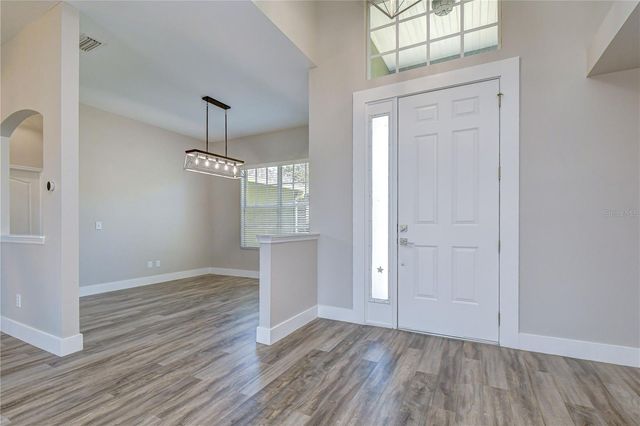 2804 ABBEY GROVE DRIVE, Valrico, FL 33594