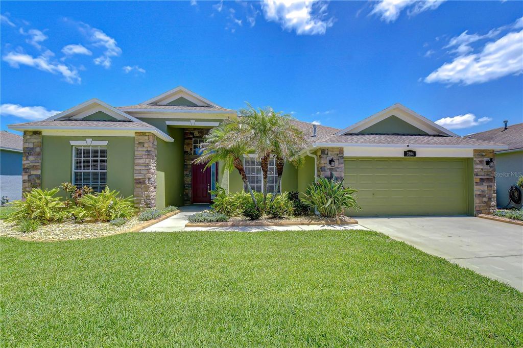 2804 ABBEY GROVE DRIVE, Valrico, FL 33594