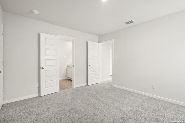1228 Sweden, Seguin, TX 78155