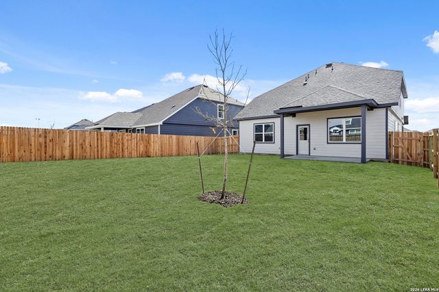 1228 Sweden, Seguin, TX 78155