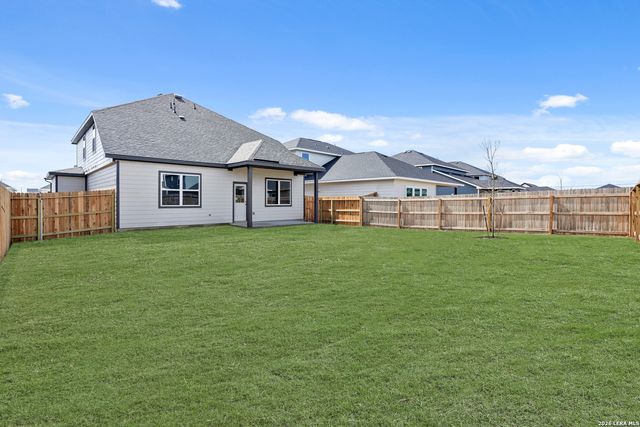 1228 Sweden, Seguin, TX 78155