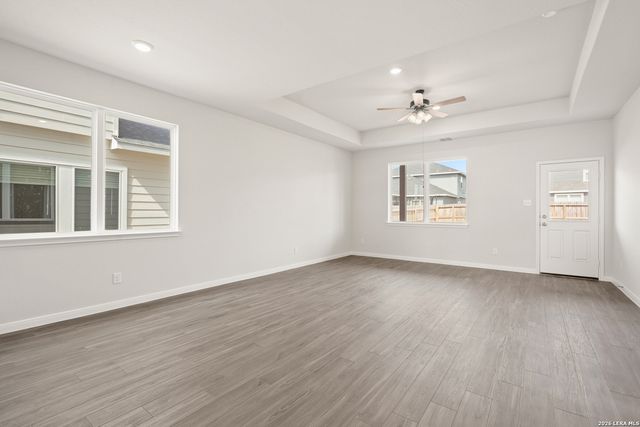 1228 Sweden, Seguin, TX 78155