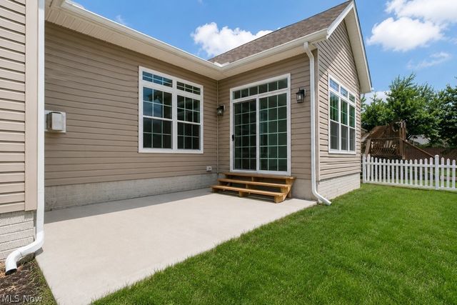 511 Lanmark Cove, Painesville Twp, OH 44077