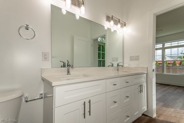 511 Lanmark Cove, Painesville Twp, OH 44077