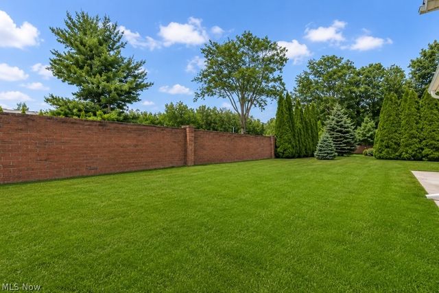 511 Lanmark Cove, Painesville Twp, OH 44077