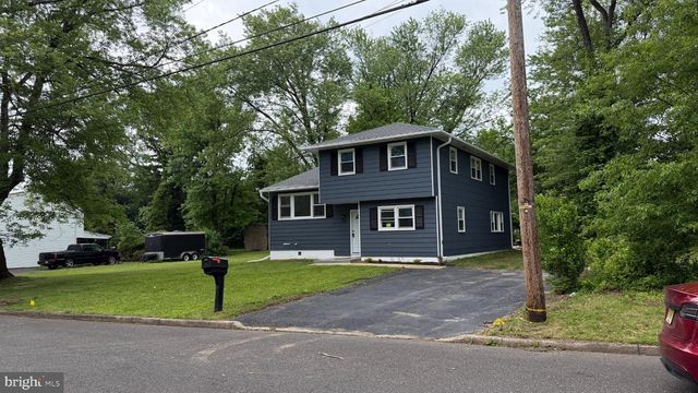 111 LOUISIANA AVE, Ewing, NJ 08638