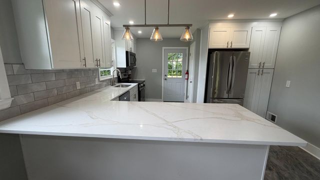111 LOUISIANA AVE, Ewing, NJ 08638